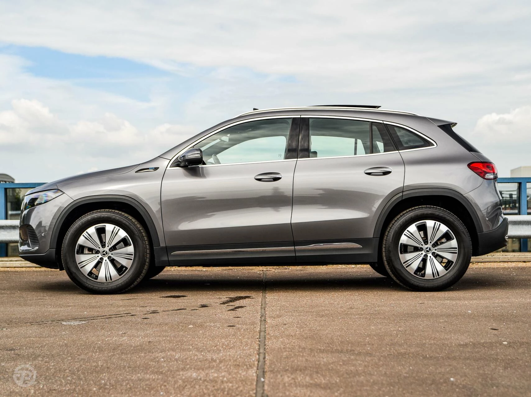 Hoofdafbeelding Mercedes-Benz EQA