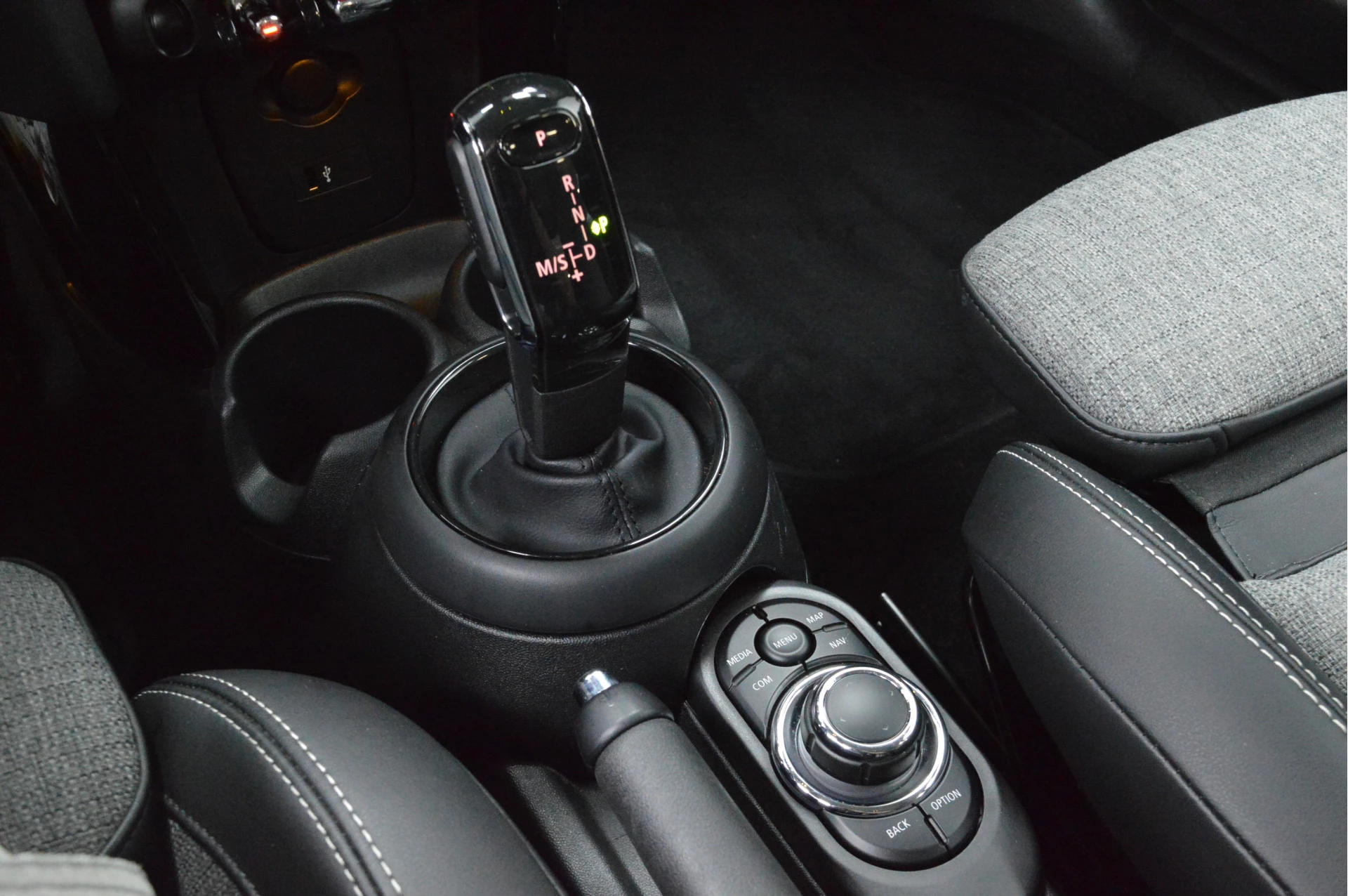 Hoofdafbeelding MINI Cooper