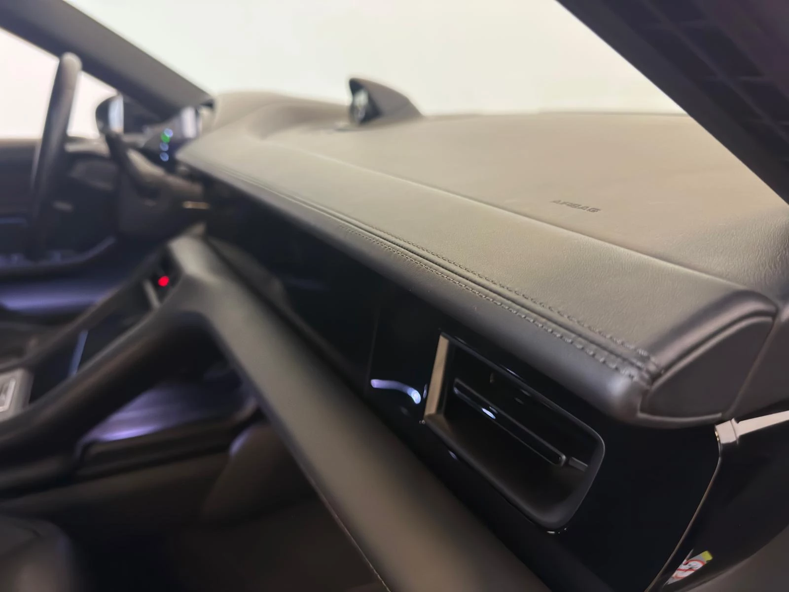 Hoofdafbeelding Porsche Taycan