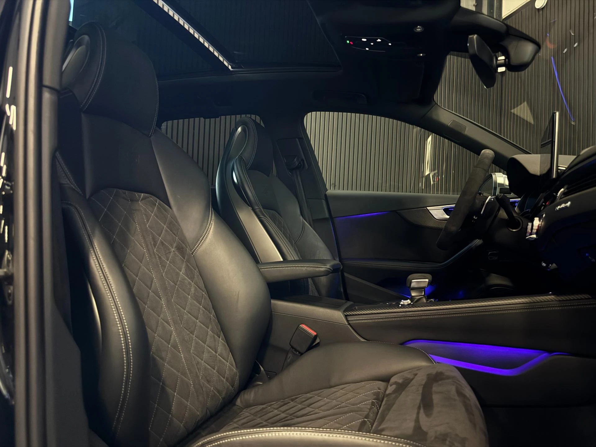 Hoofdafbeelding Audi S4