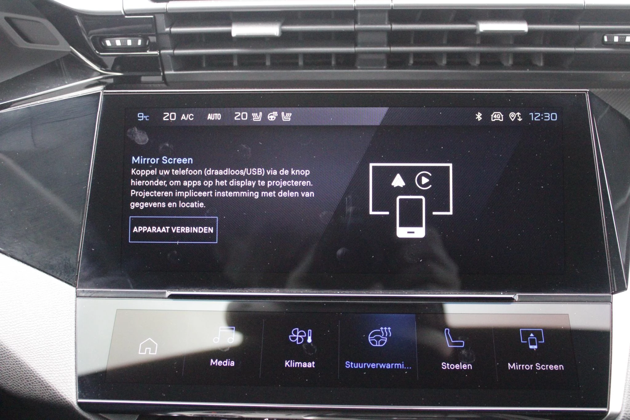 Hoofdafbeelding Peugeot 408