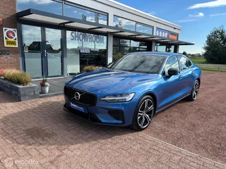 Hoofdafbeelding Volvo S60 Volvo S60 Recharge T6 AWD R-Design | Pano | B&W audio | Leder