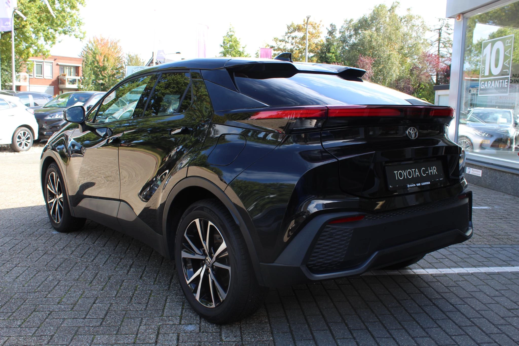 Hoofdafbeelding Toyota C-HR