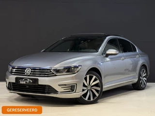 Volkswagen Passat 1.4 TSI GTE Highline | Panoramadak | SoH 94% | Elektrische Trekhaak | 360 Camera