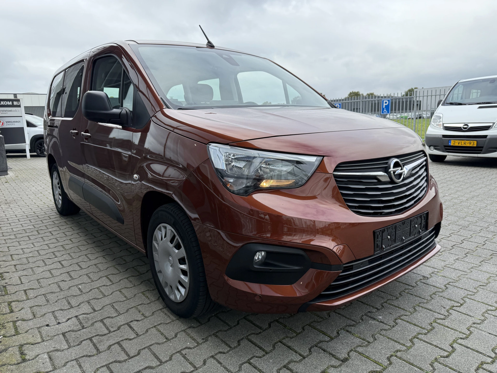 Hoofdafbeelding Opel Combo