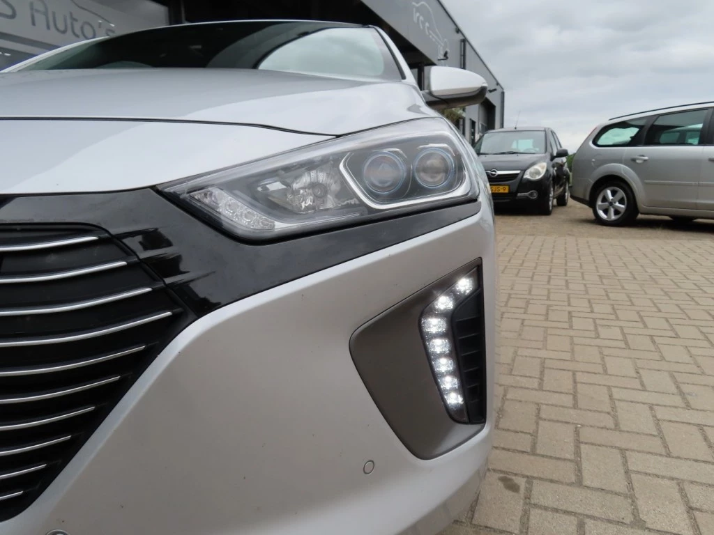 Hoofdafbeelding Hyundai IONIQ