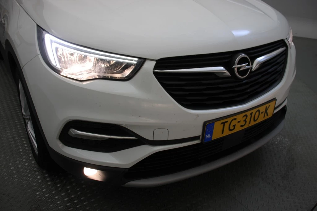 Hoofdafbeelding Opel Grandland X