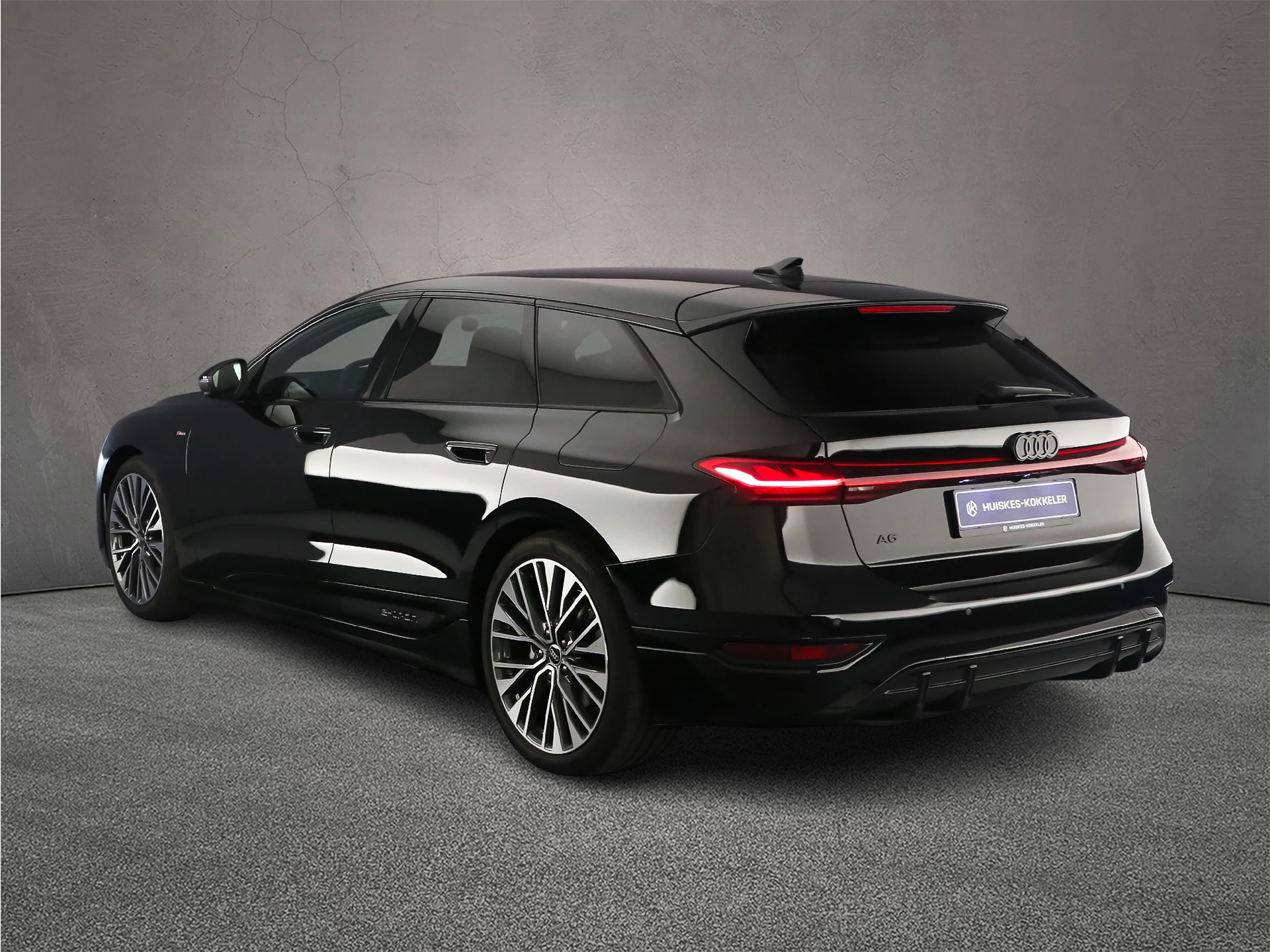 Hoofdafbeelding Audi A6 Avant e-tron
