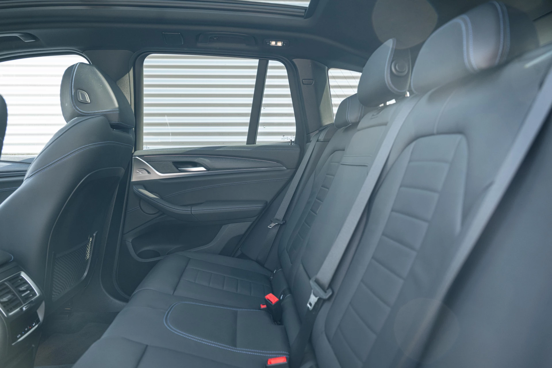 Hoofdafbeelding BMW iX3