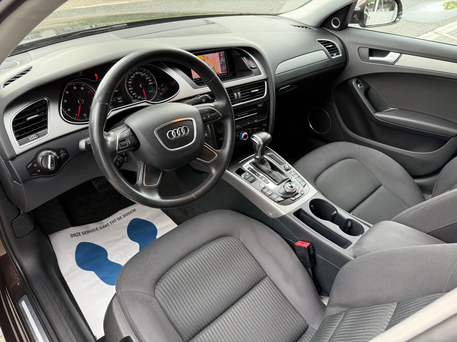 Hoofdafbeelding Audi A4