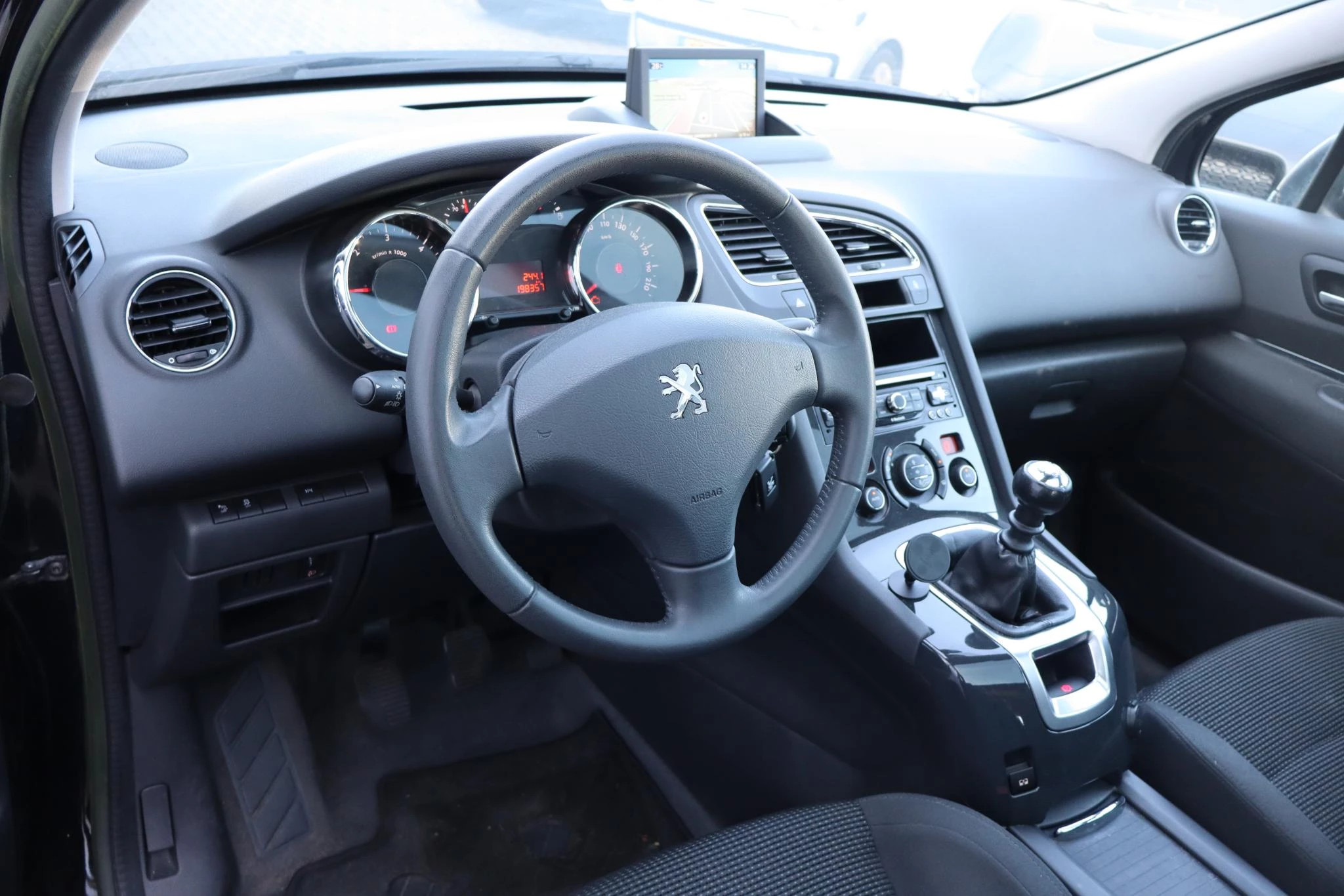 Hoofdafbeelding Peugeot 5008