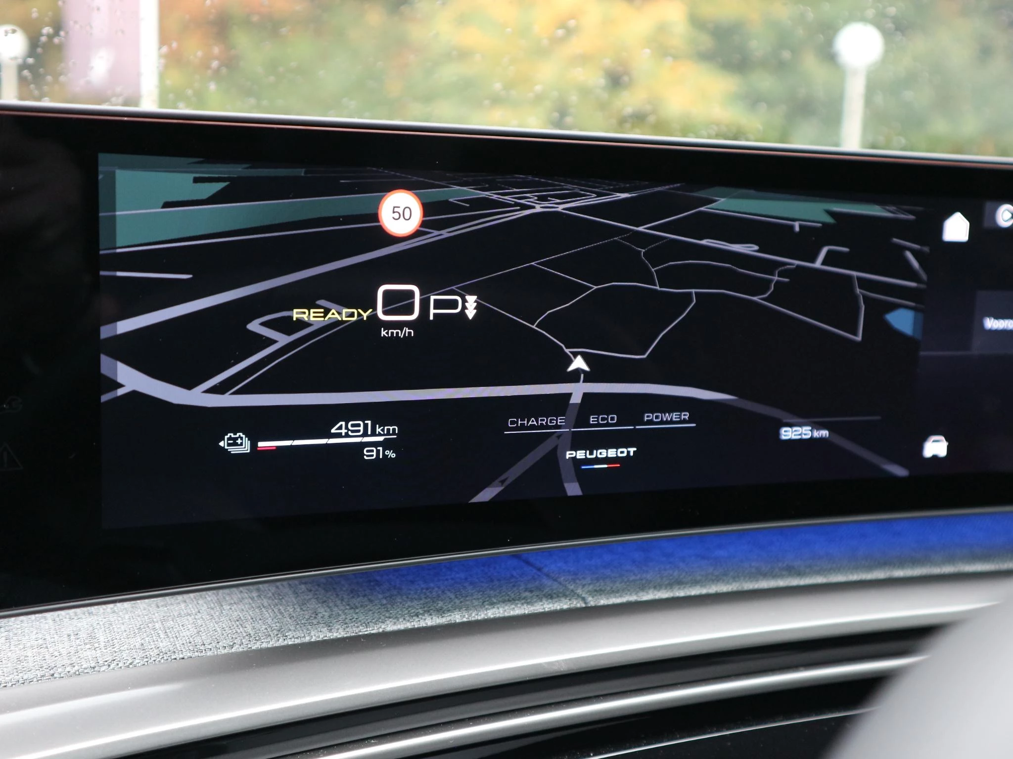 Hoofdafbeelding Peugeot e-3008