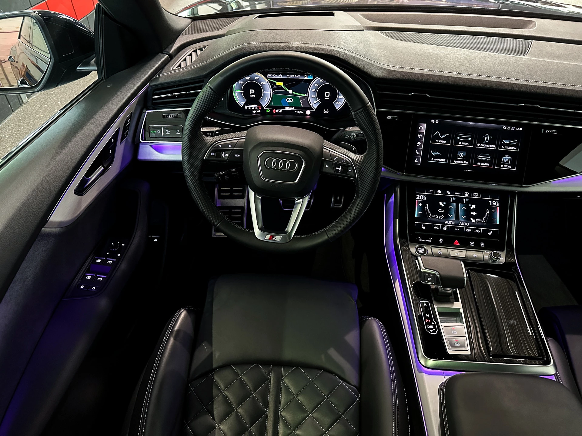 Hoofdafbeelding Audi Q8