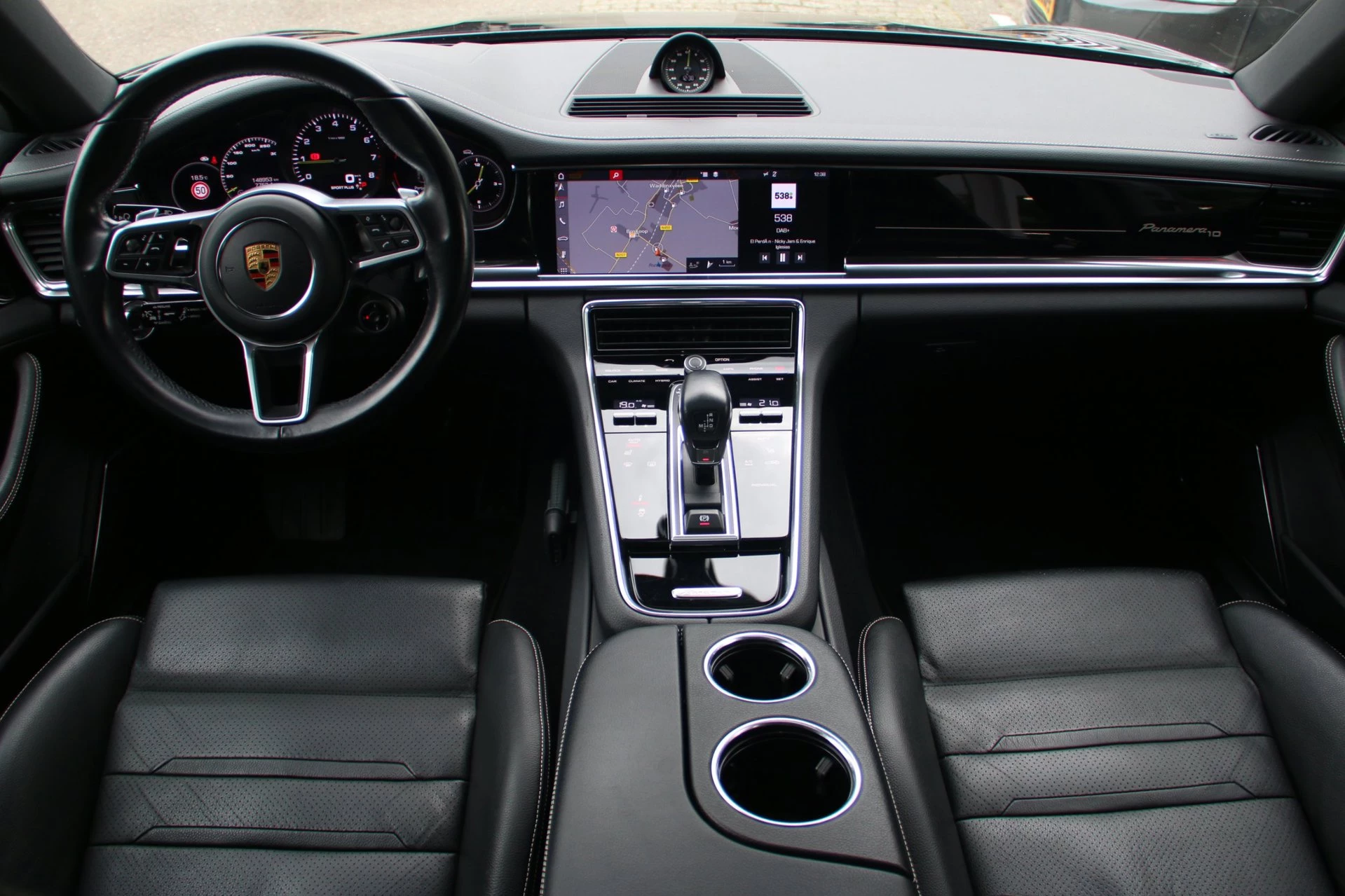 Hoofdafbeelding Porsche Panamera