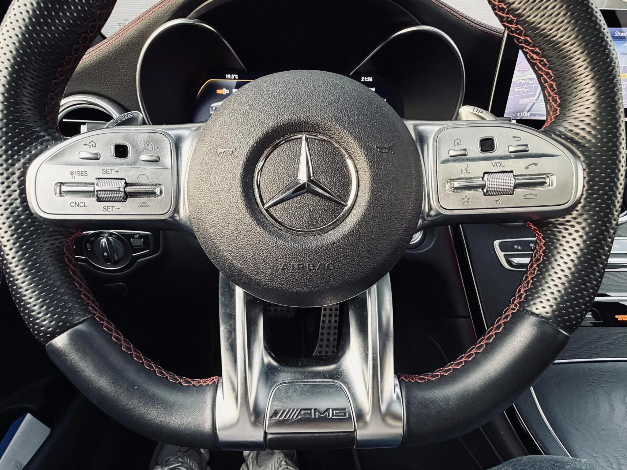 Hoofdafbeelding Mercedes-Benz GLC