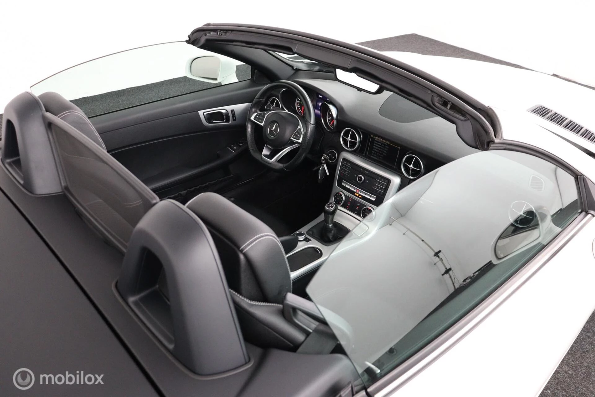 Hoofdafbeelding Mercedes-Benz SLC