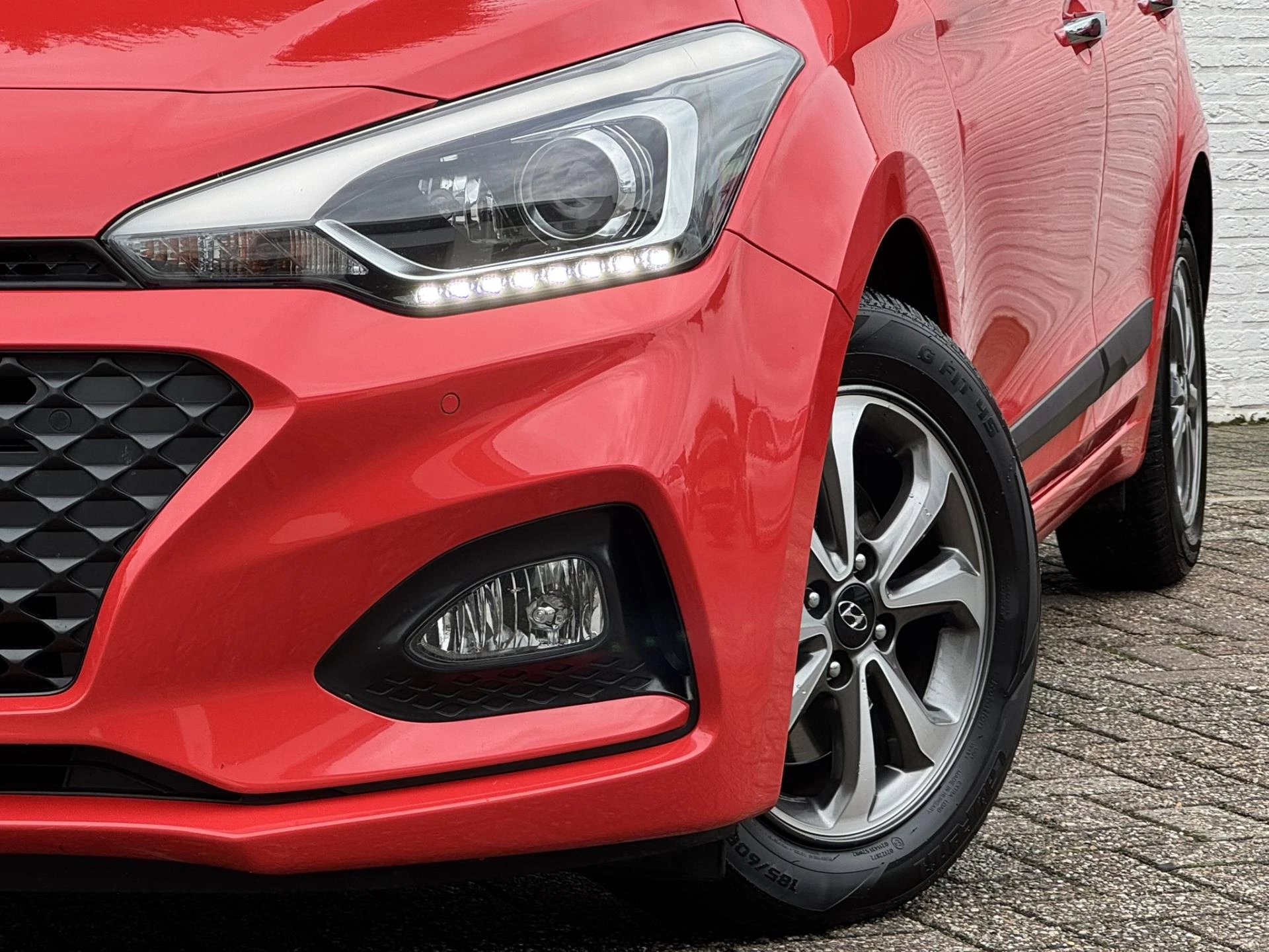 Hoofdafbeelding Hyundai i20