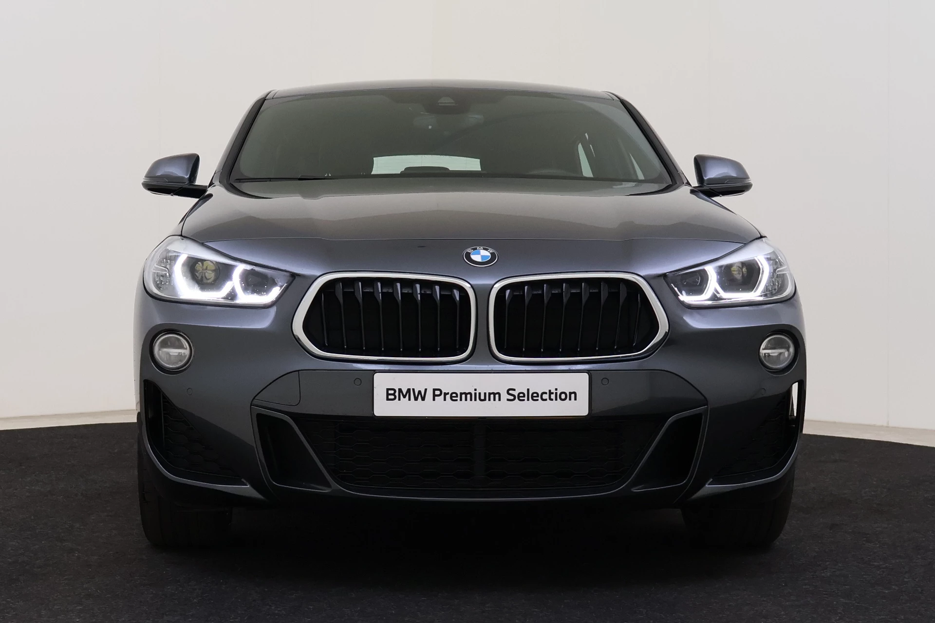 Hoofdafbeelding BMW X2