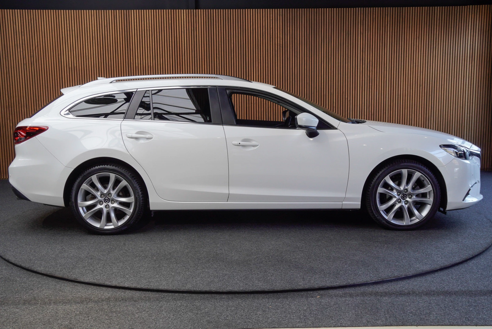 Hoofdafbeelding Mazda 6