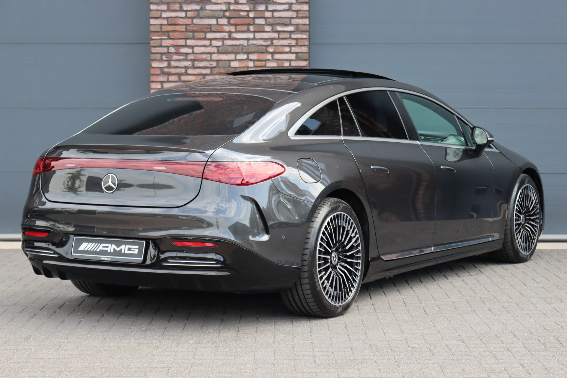 Hoofdafbeelding Mercedes-Benz EQS