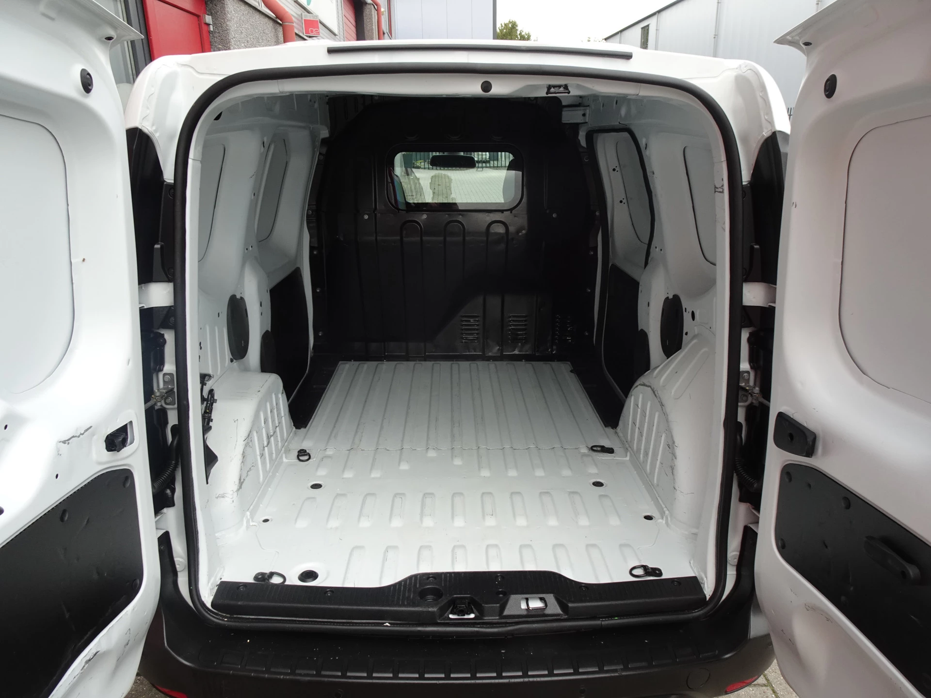 Hoofdafbeelding Renault Express