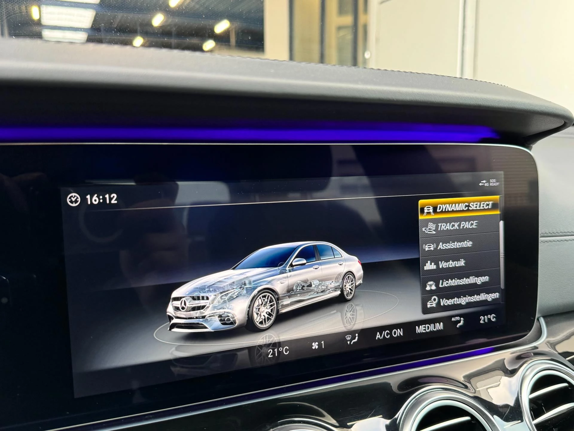 Hoofdafbeelding Mercedes-Benz E-Klasse