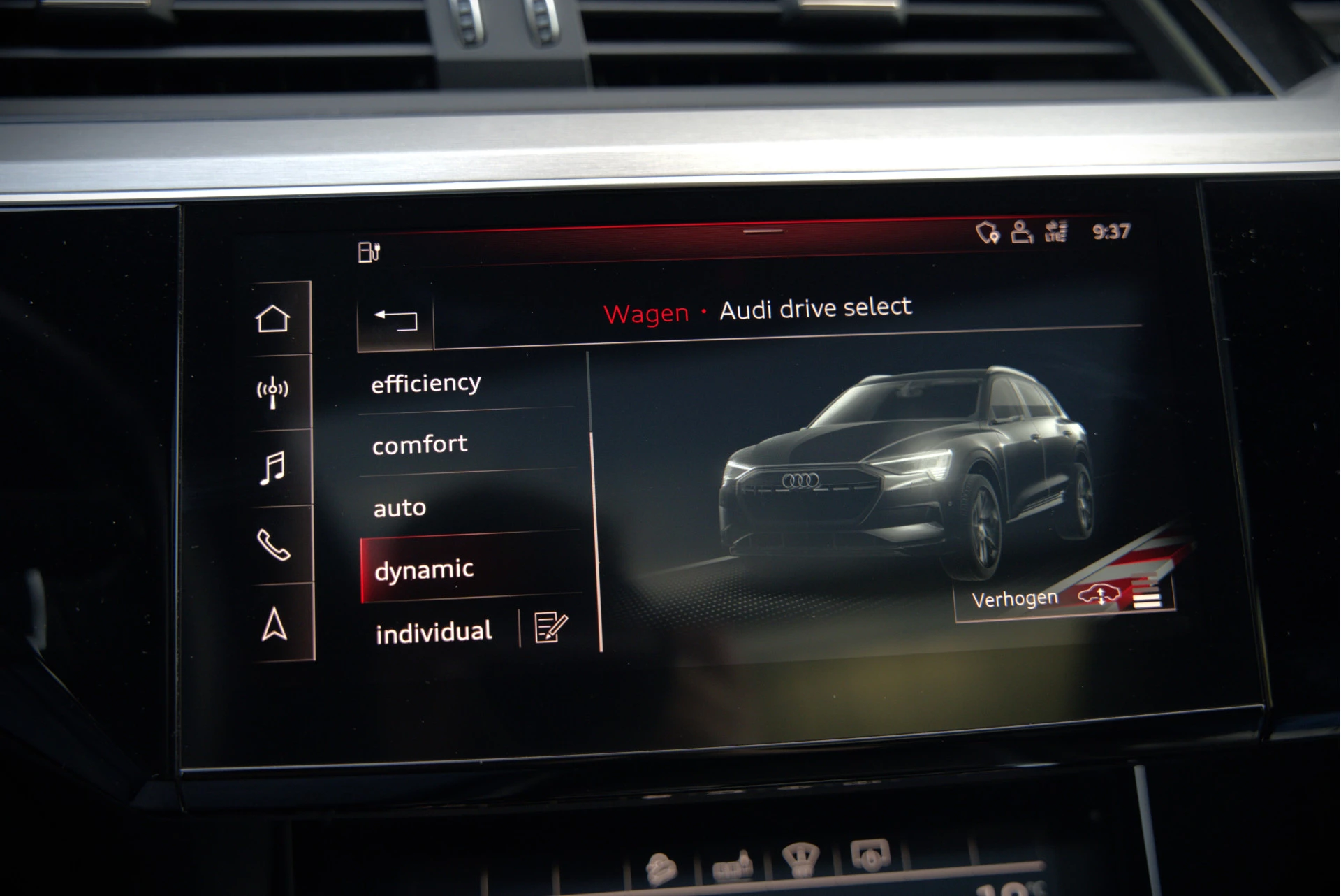 Hoofdafbeelding Audi e-tron