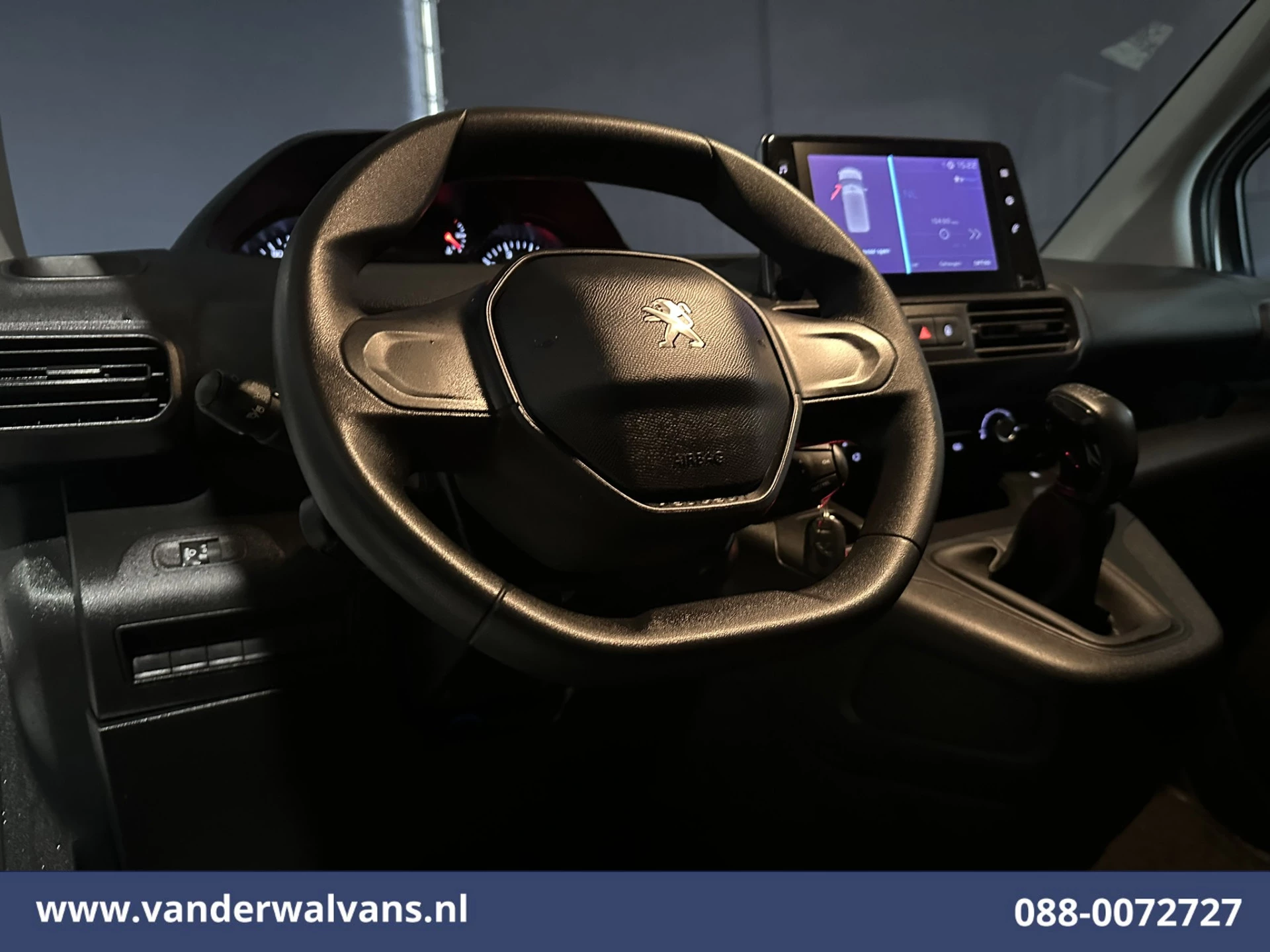 Hoofdafbeelding Peugeot Partner