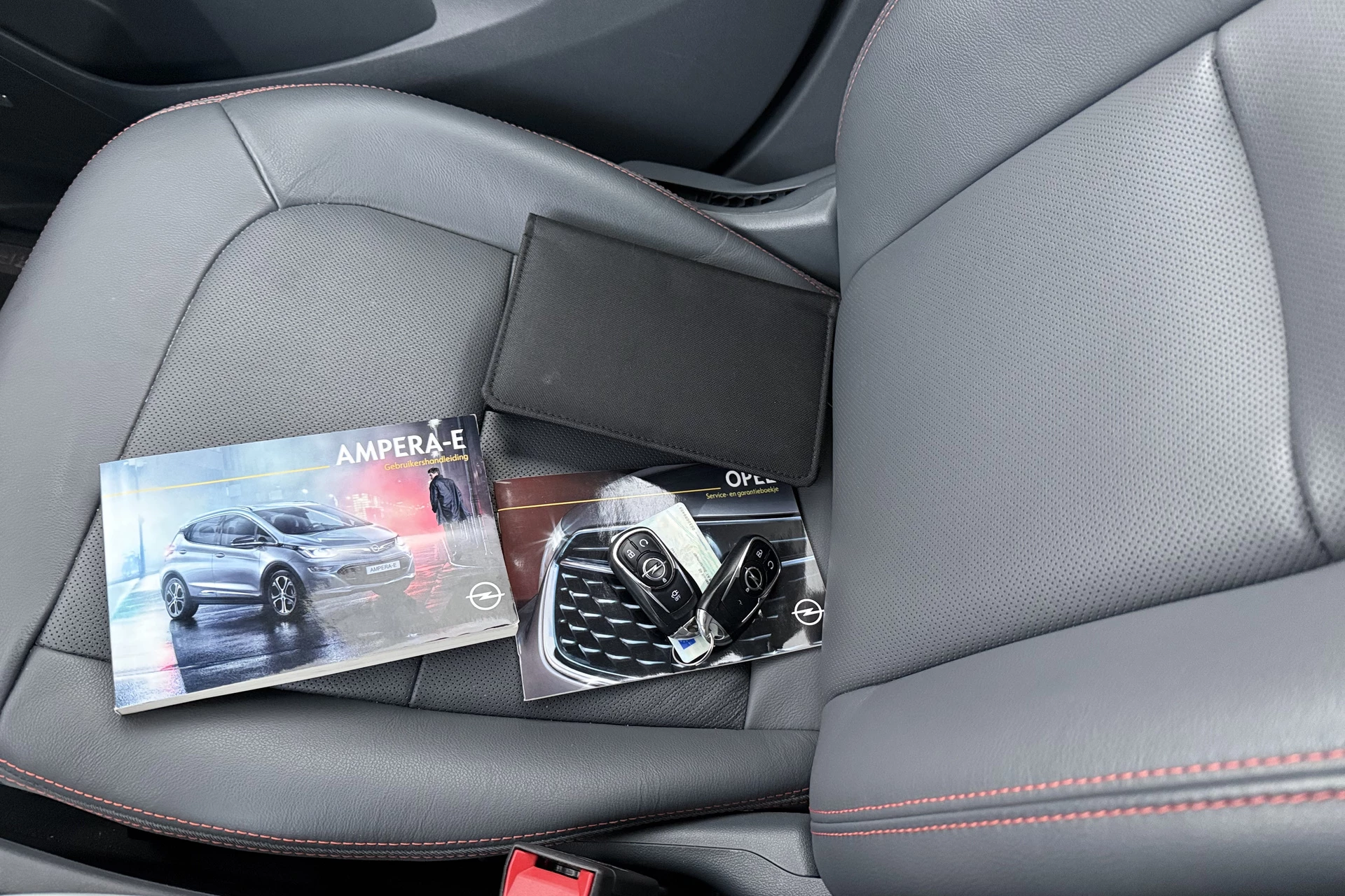 Hoofdafbeelding Opel Ampera-e