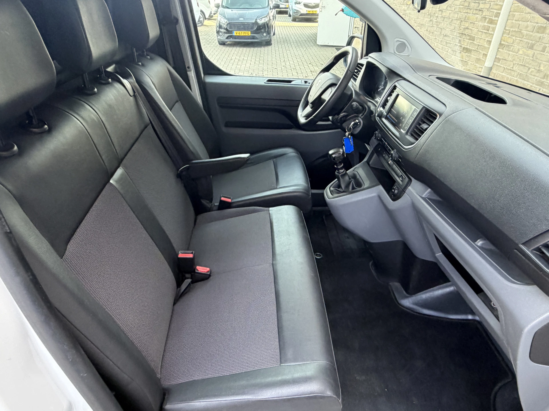 Hoofdafbeelding Peugeot Expert