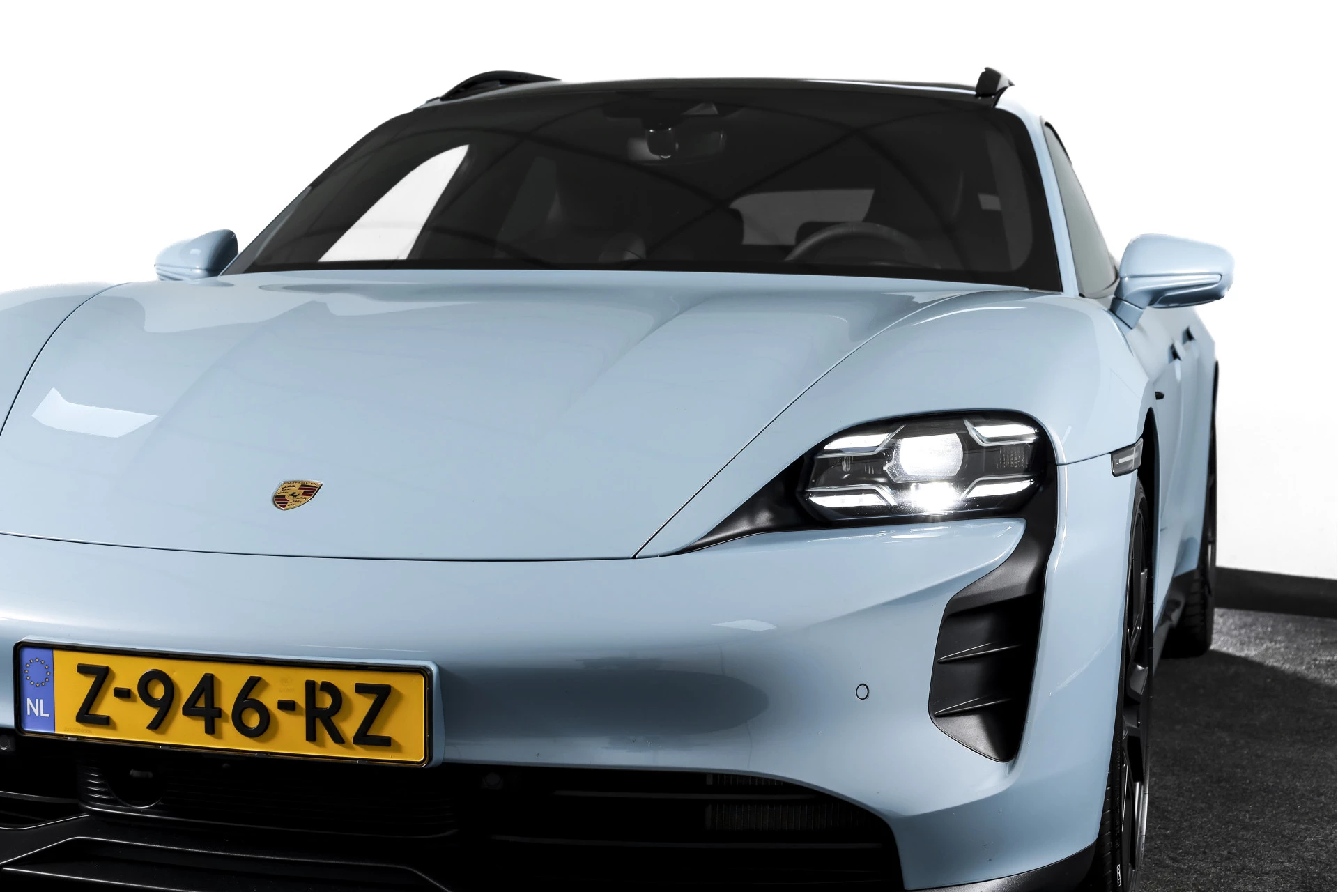 Hoofdafbeelding Porsche Taycan