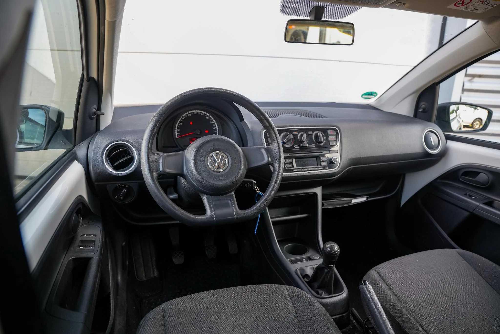 Hoofdafbeelding Volkswagen up!