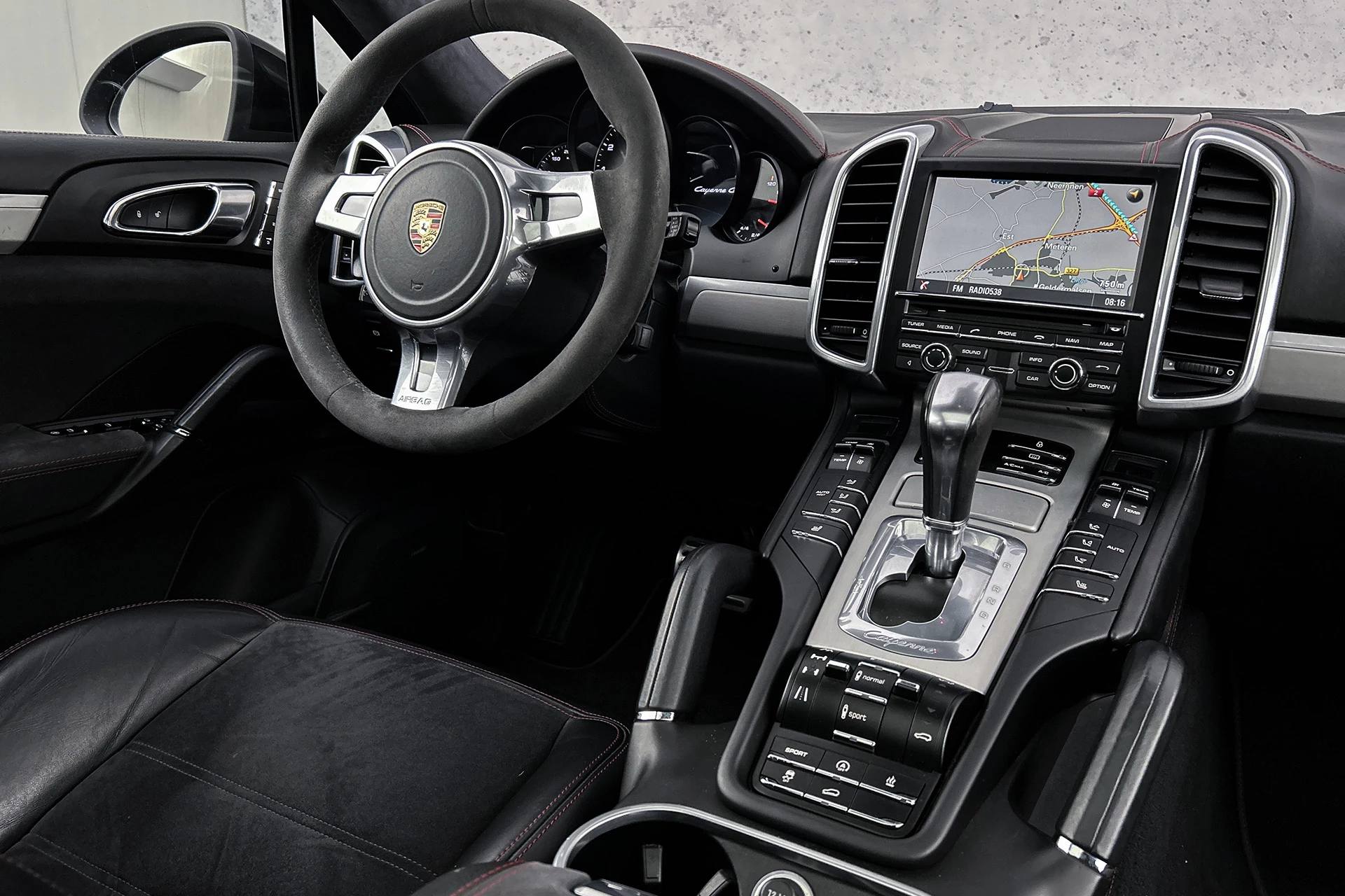 Hoofdafbeelding Porsche Cayenne