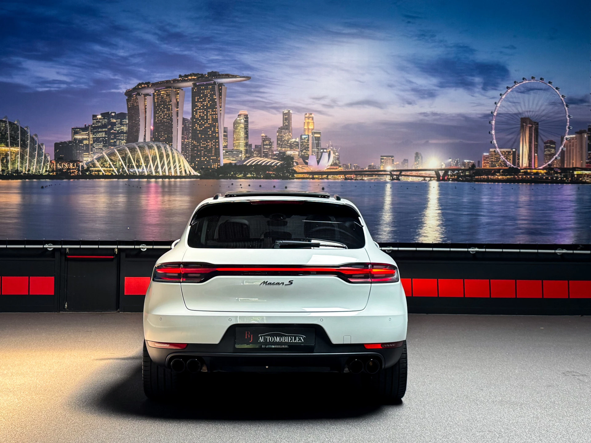 Hoofdafbeelding Porsche Macan