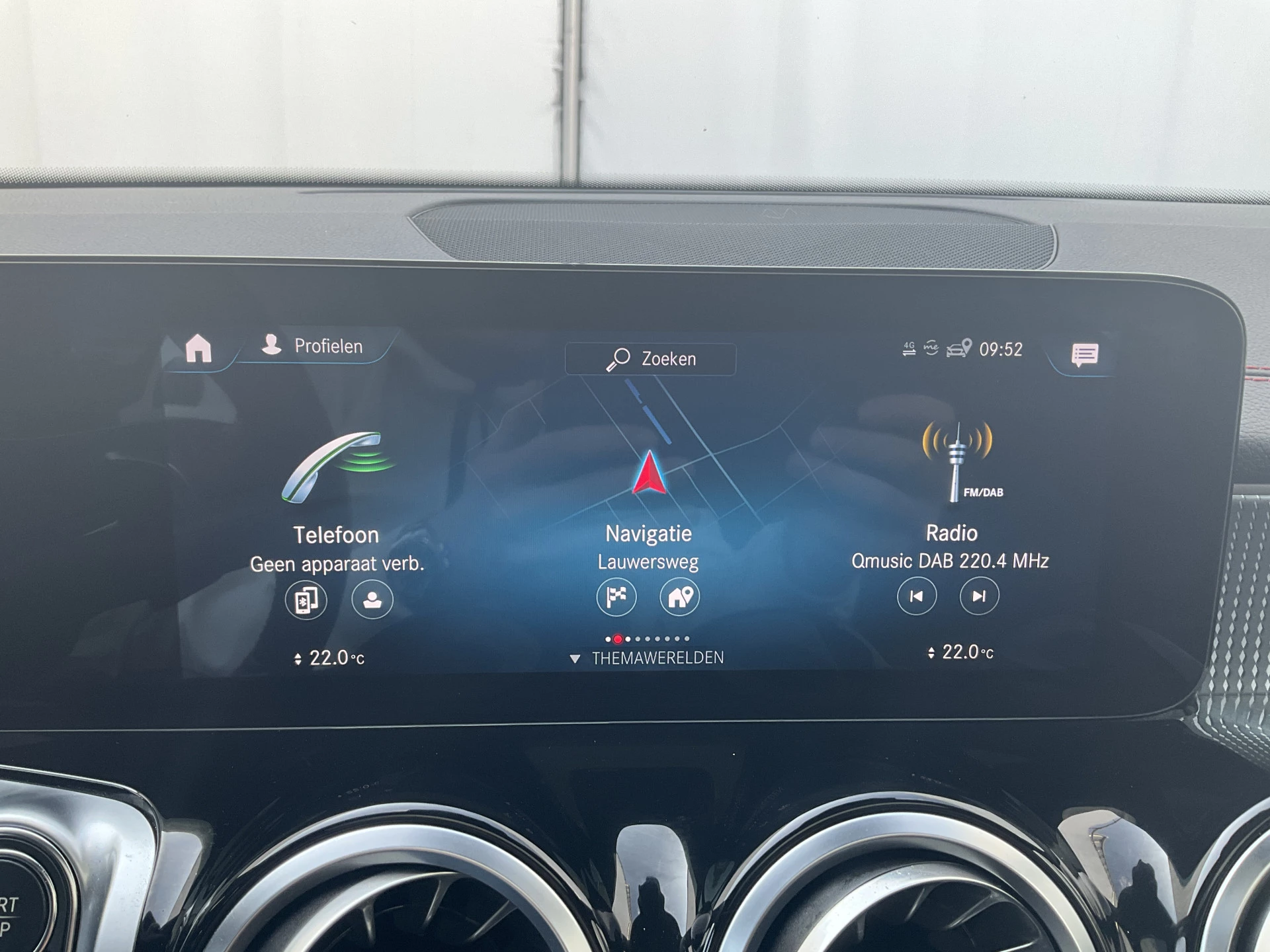 Hoofdafbeelding Mercedes-Benz EQB