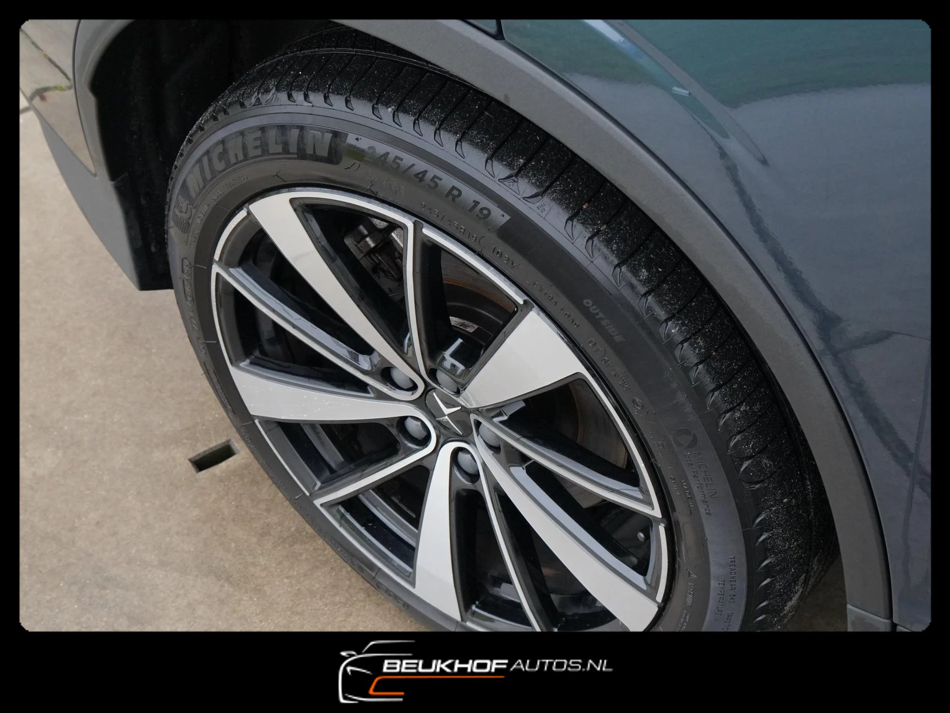 Hoofdafbeelding Polestar 2