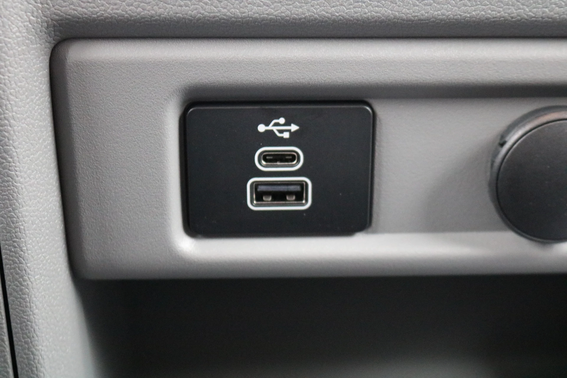 Hoofdafbeelding Ford E-Transit Custom