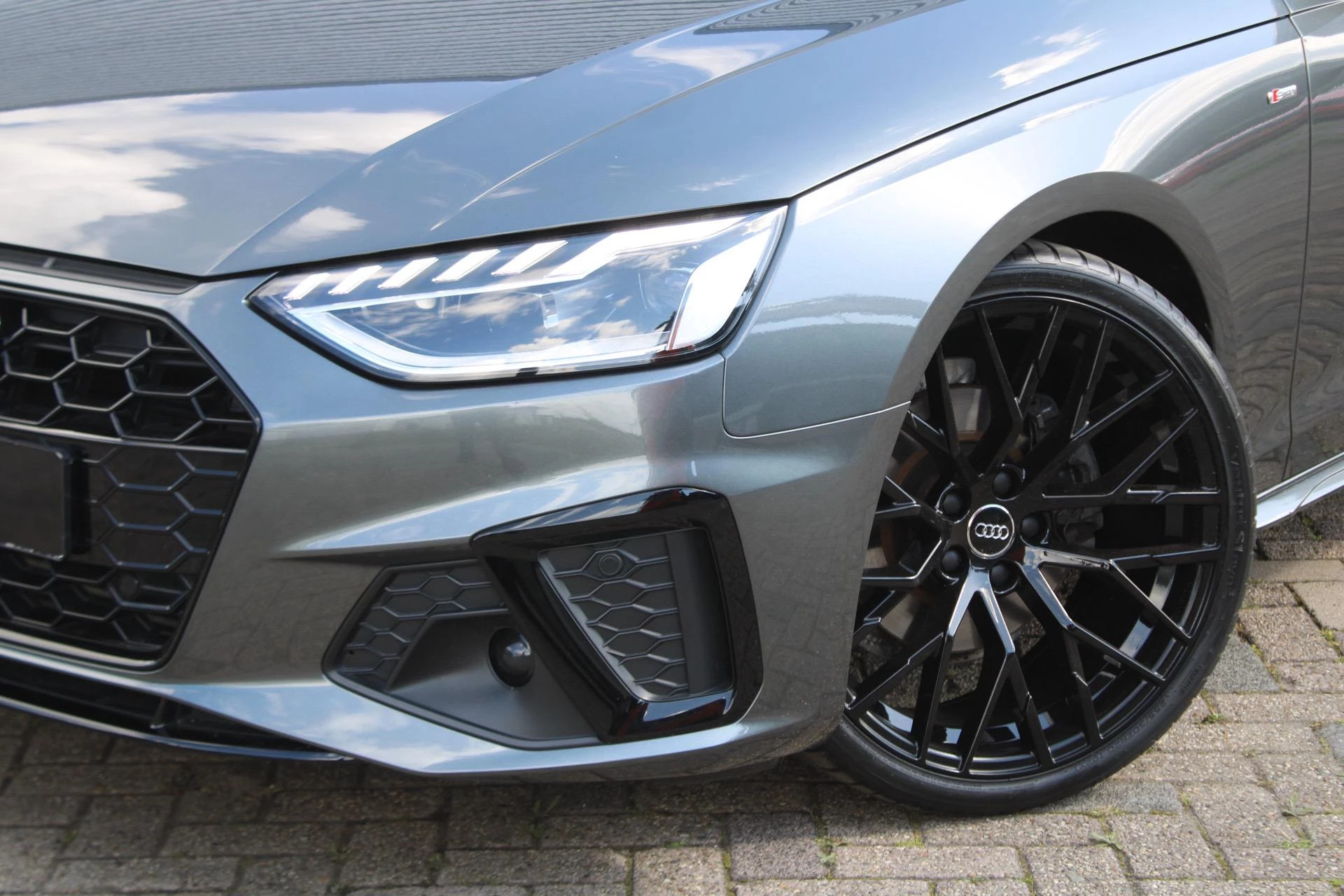 Hoofdafbeelding Audi A4