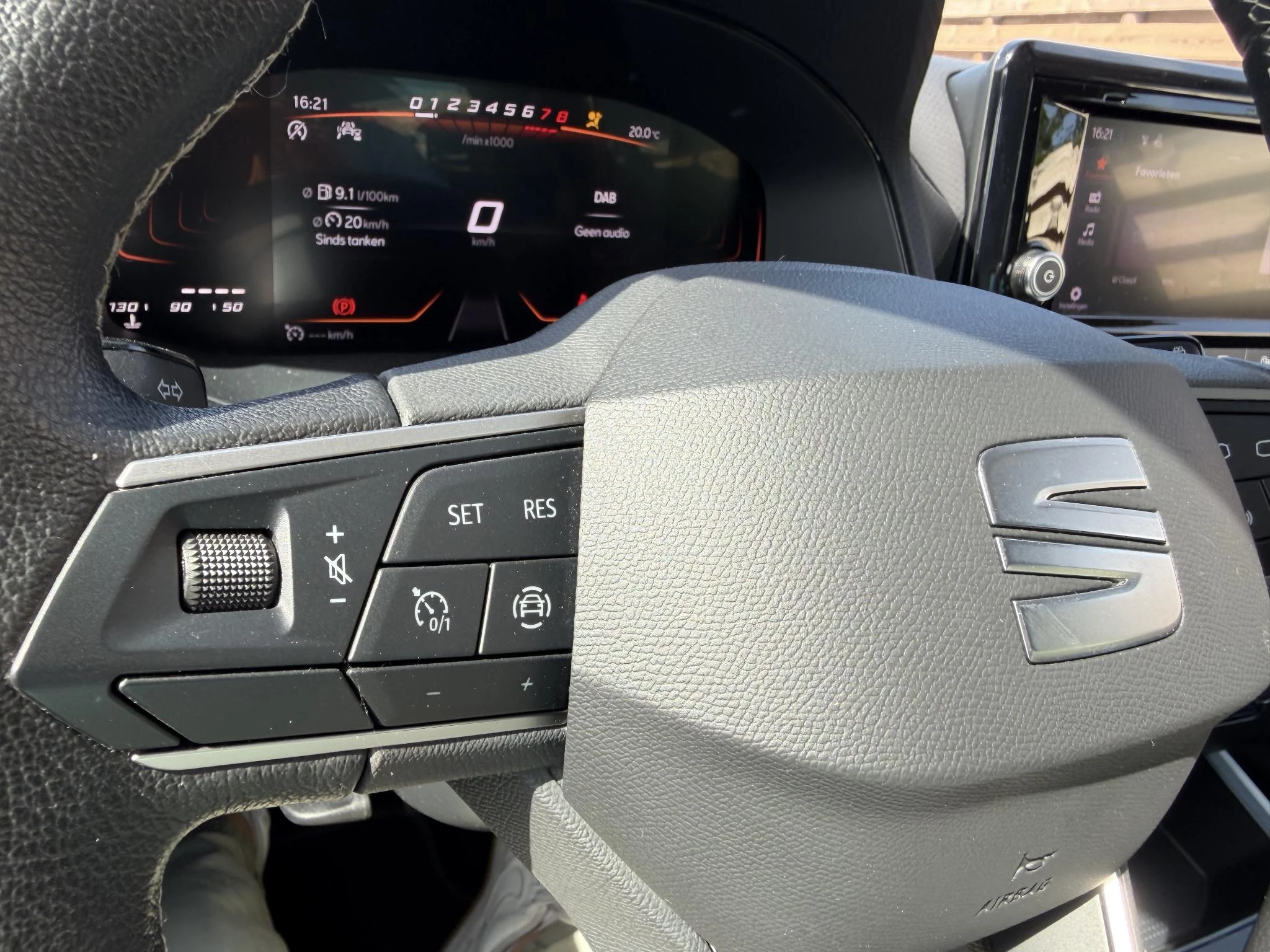 Hoofdafbeelding SEAT Arona