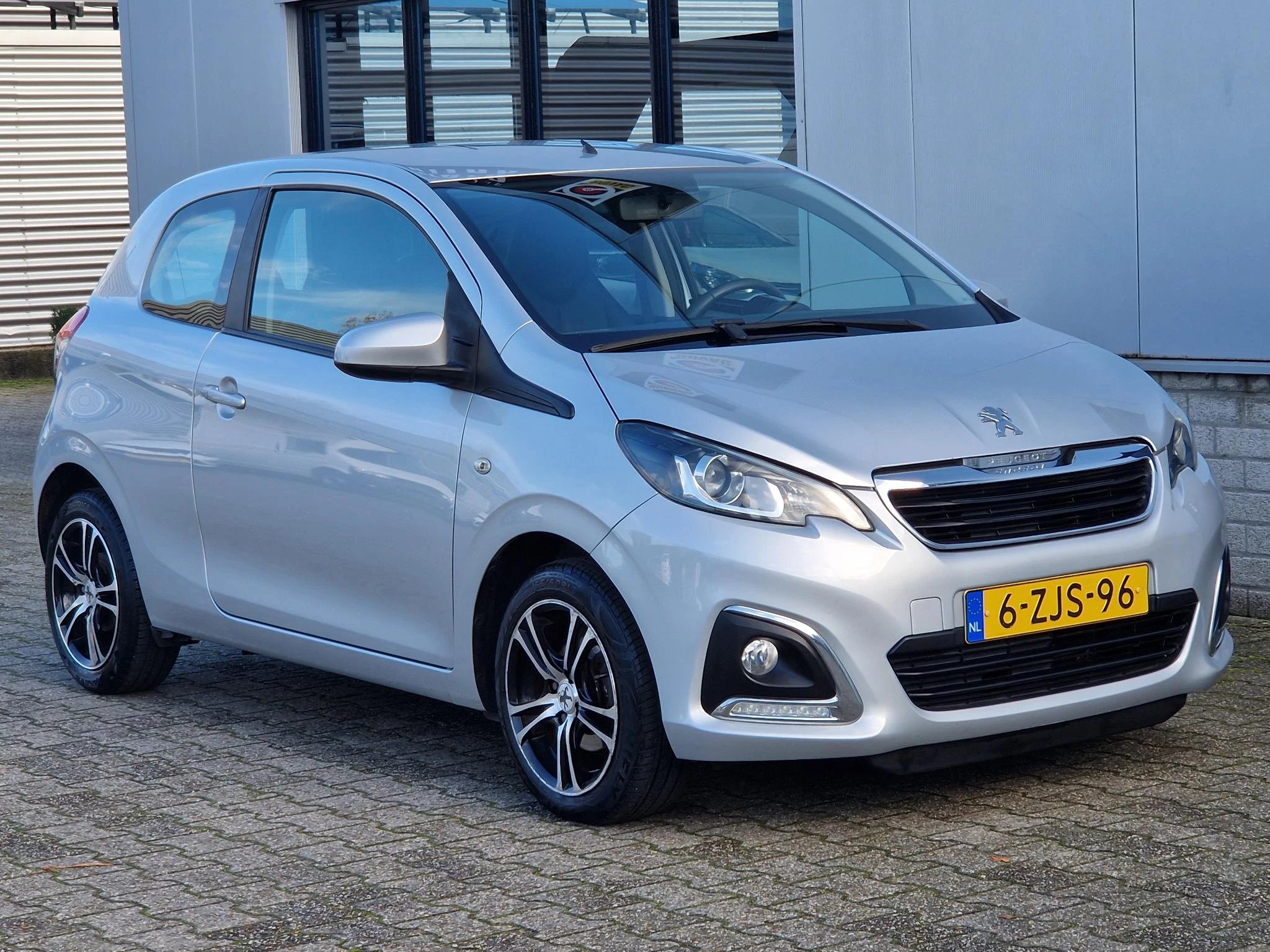 Hoofdafbeelding Peugeot 108