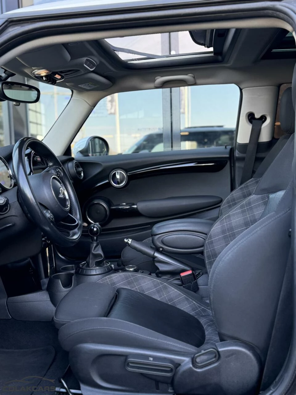 Hoofdafbeelding MINI Cooper