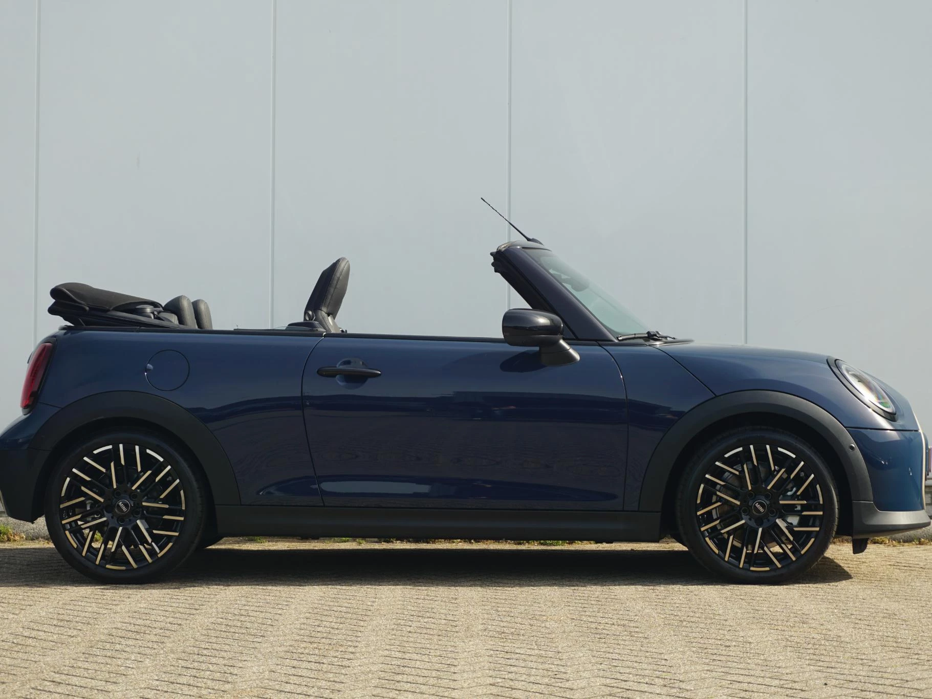 Hoofdafbeelding MINI Cooper Cabrio