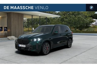 Hoofdafbeelding BMW X5 BMW X5 xDrive50e High Executive M Sport Automaat / Panoramadak Sky Lounge / Trekhaak / Bowers & Wilkins / Massagefunctie  / Parking Assistant Professional / Soft-Close / Active Steering