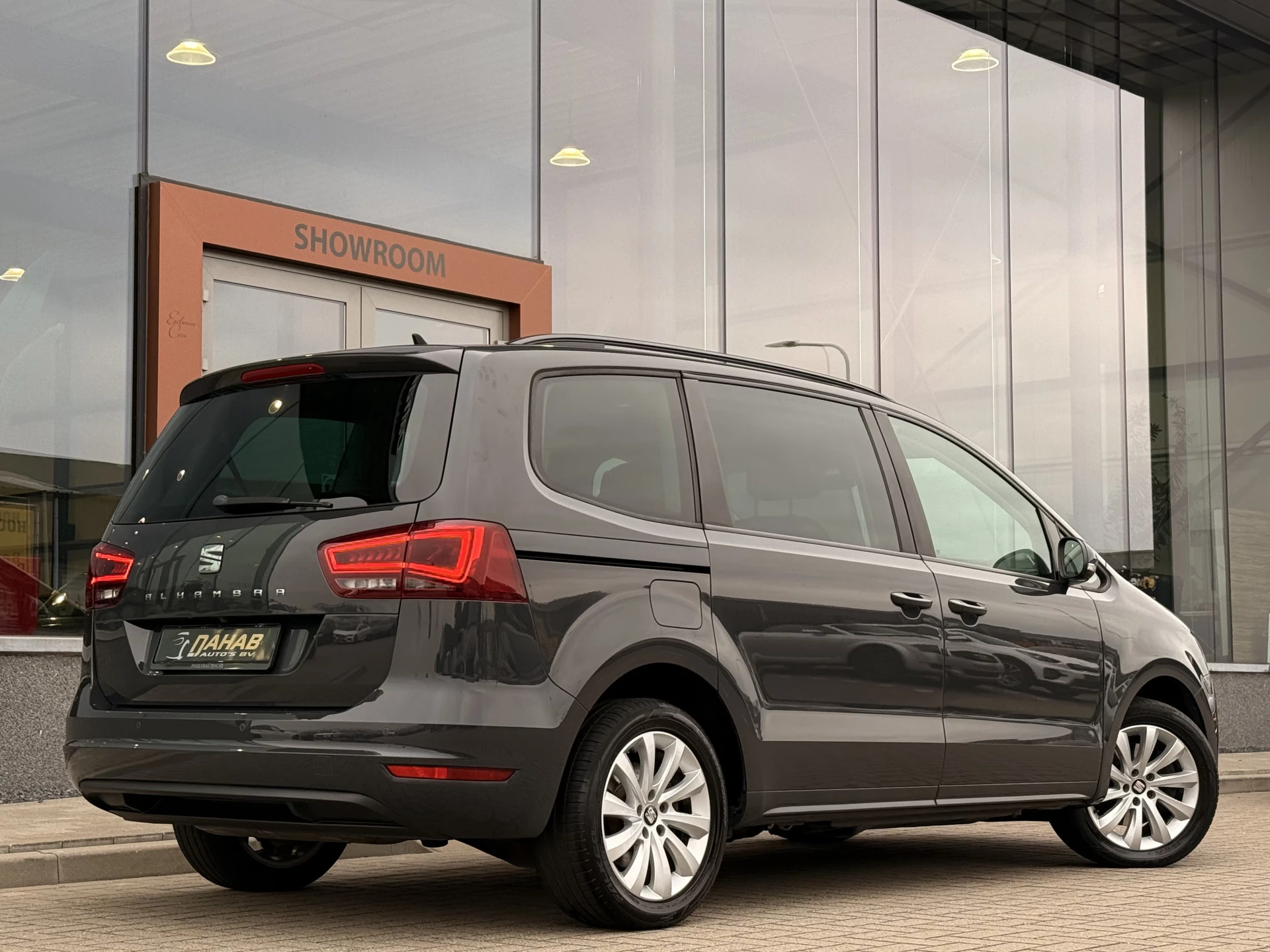 Hoofdafbeelding SEAT Alhambra
