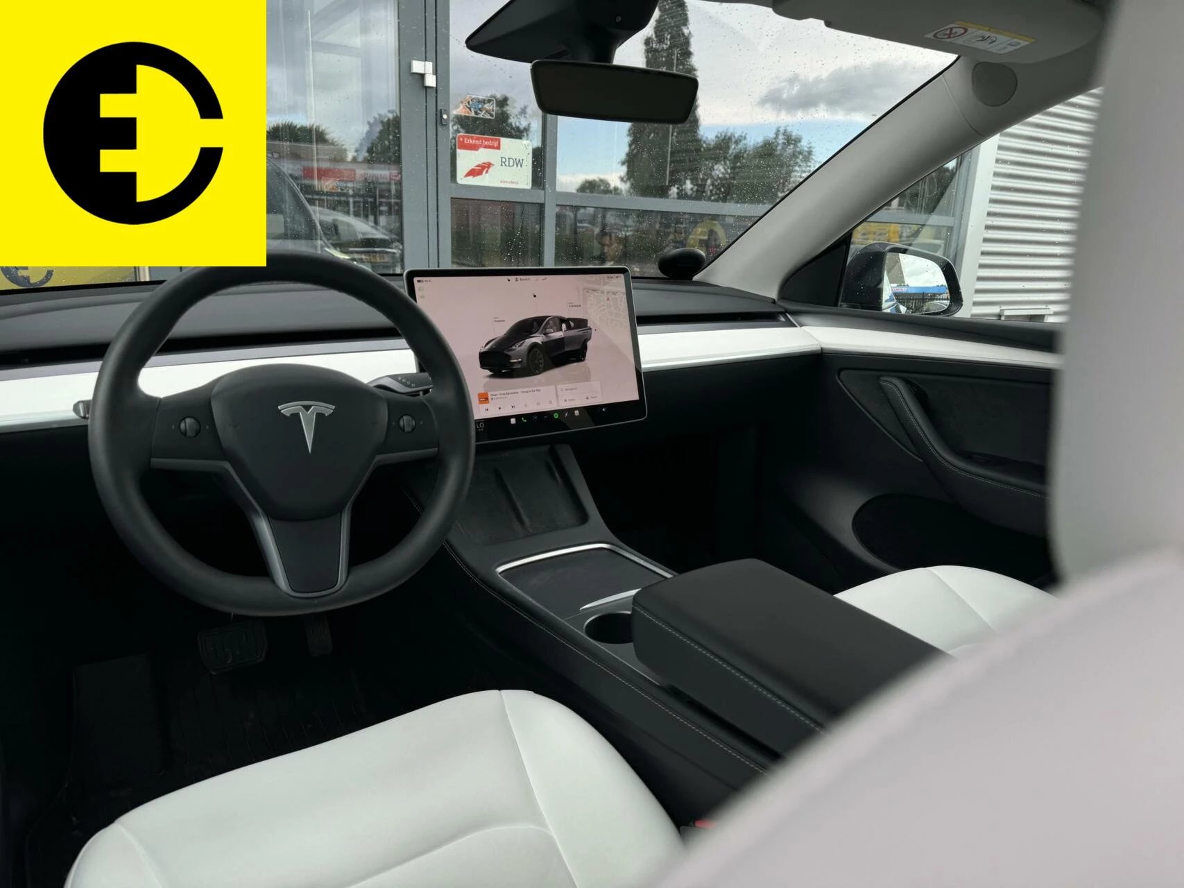 Hoofdafbeelding Tesla Model Y