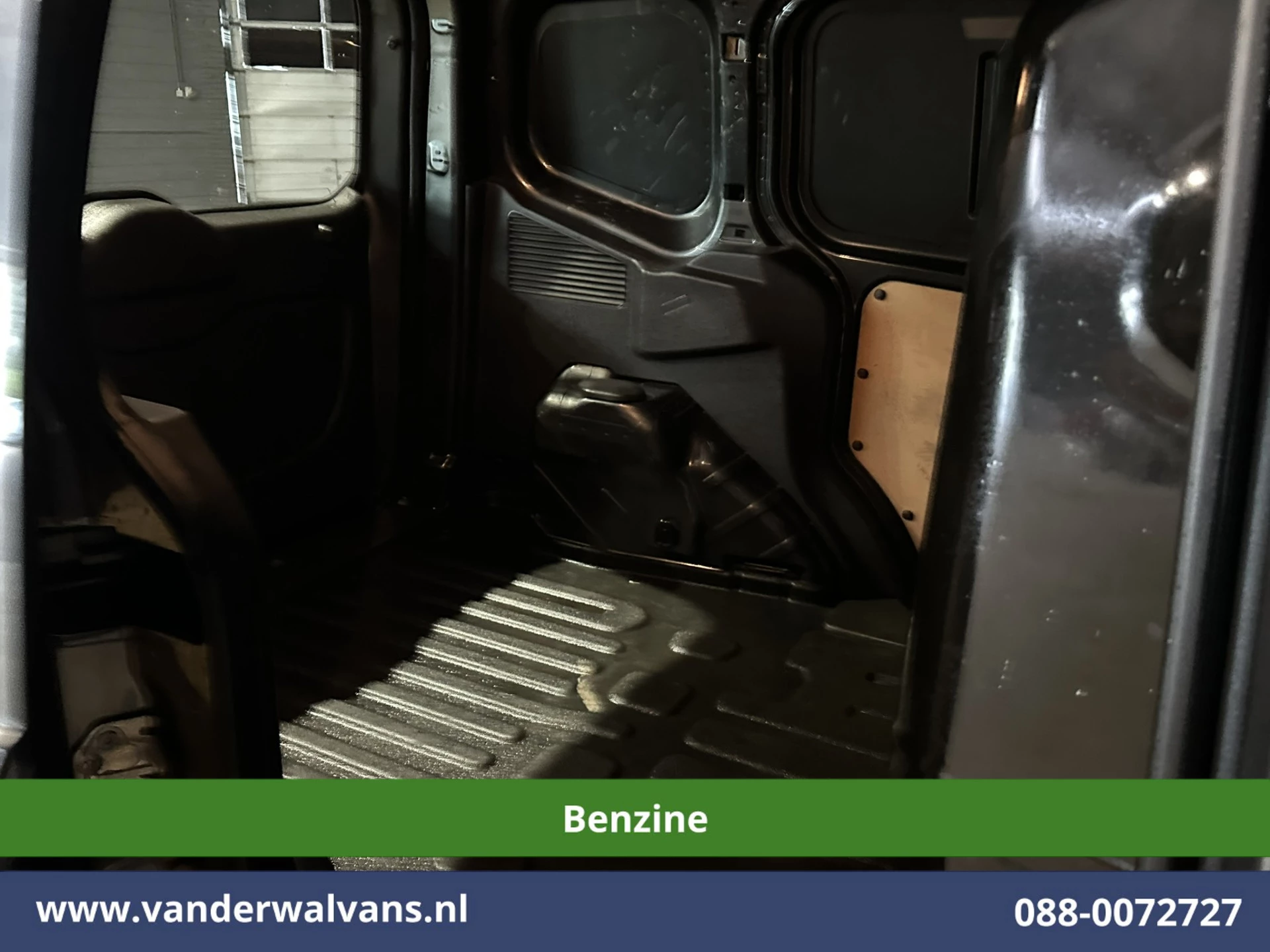 Hoofdafbeelding Ford Transit Courier