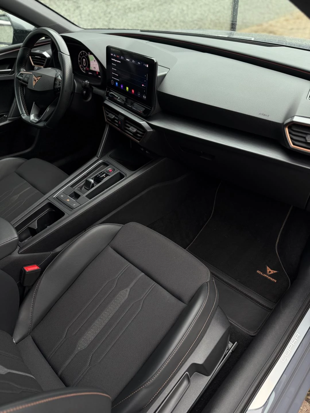Hoofdafbeelding CUPRA Leon