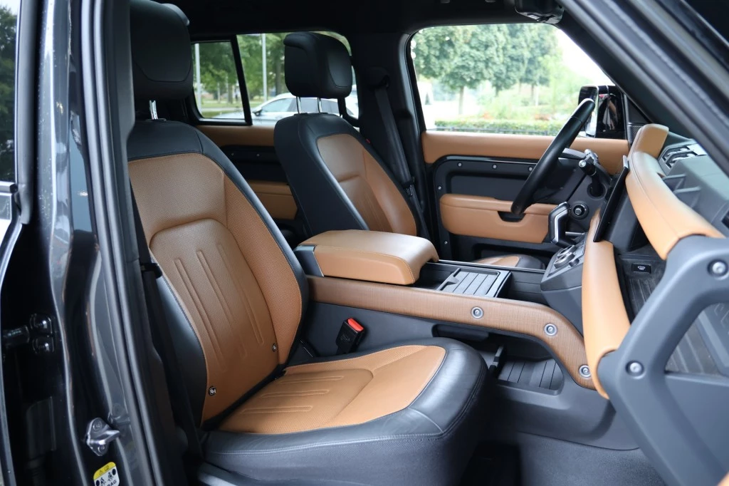 Hoofdafbeelding Land Rover Defender