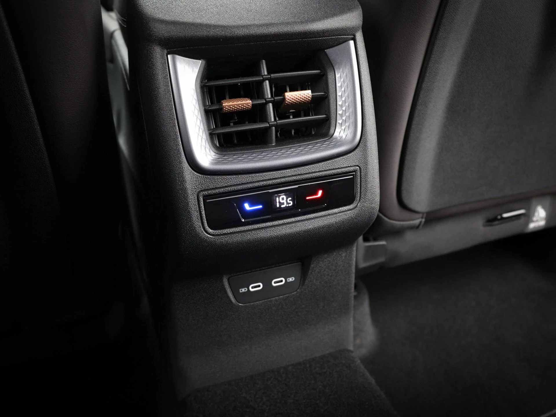 Hoofdafbeelding CUPRA Terramar