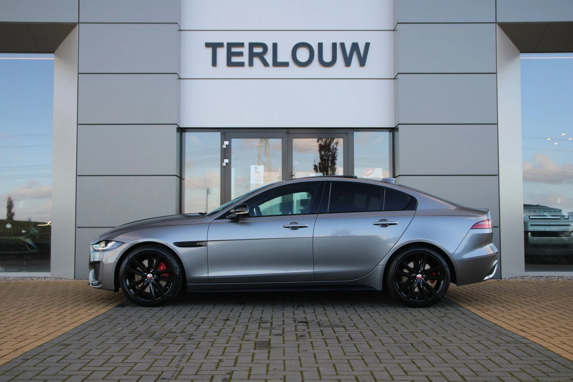 Hoofdafbeelding Jaguar XE